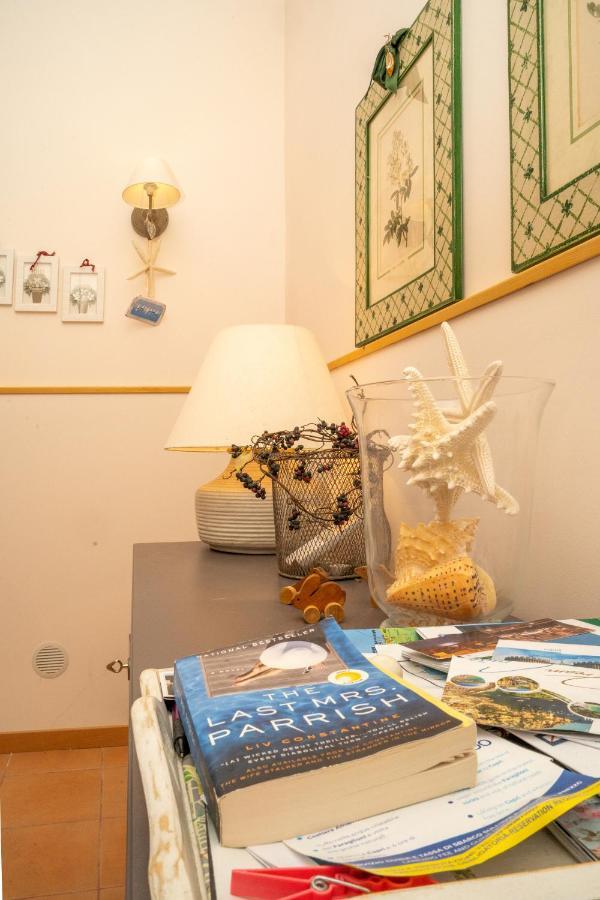 Donna Carmela Apartment Скала Экстерьер фото