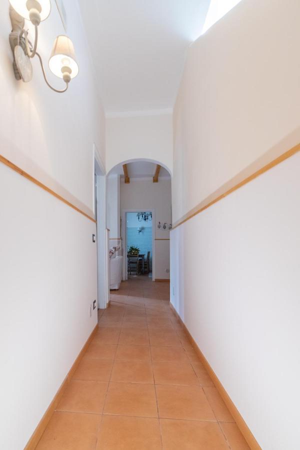 Donna Carmela Apartment Скала Экстерьер фото