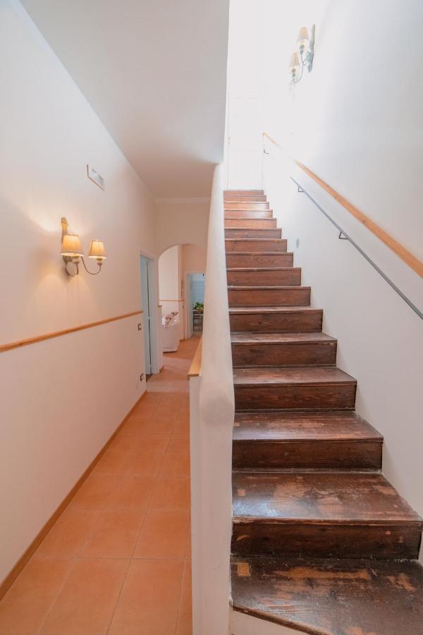 Donna Carmela Apartment Скала Экстерьер фото
